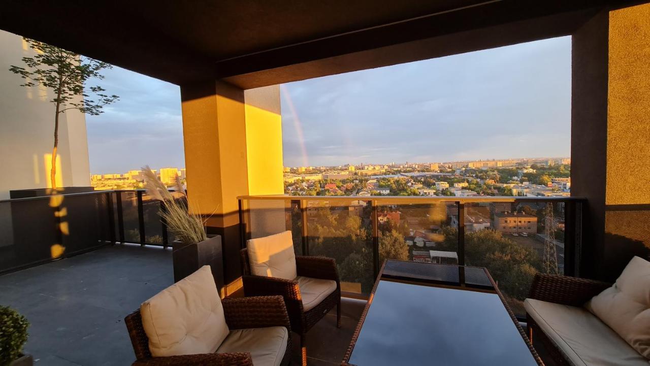 Widokowy Apartament Wojciechowskiego Parking I Loggia By Renters Prestige Poznaň Exteriér fotografie